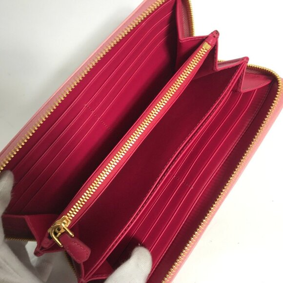 PRADA Pink Wallet - Picture 10 of 11